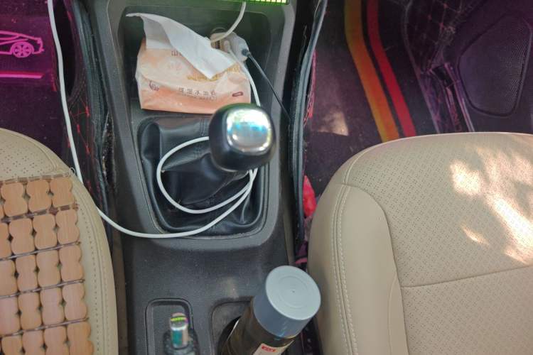 Used Wuling Hongguang 2018 1.5L S Comfort Model L2B Gear Lever