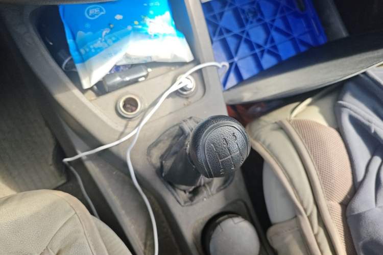 Used Wuling Hongguang 2018 1.2L Classic S Base Model Gear Lever