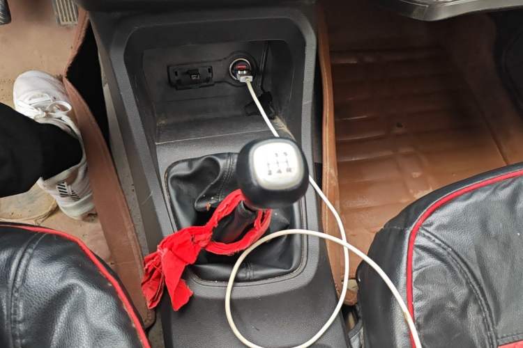 Used Wuling Hongguang 2018 1.5L S Comfort Model L2B Gear Lever