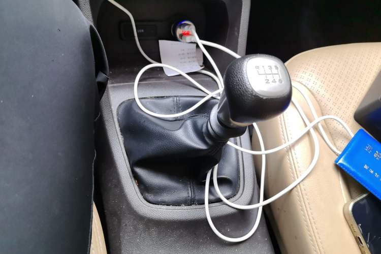 Used Wuling Hongguang 2018 1.5L S Comfort Model L2B Gear Lever