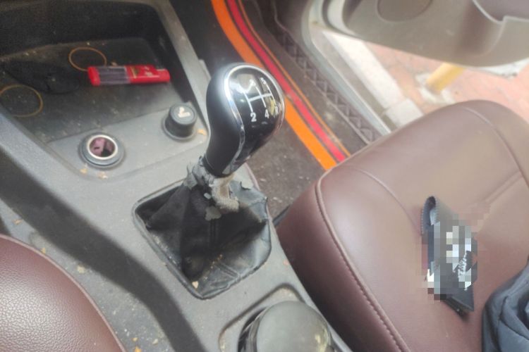 Used Wuling Hongguang 2018 1.5L Classic S Standard Model Gear Lever