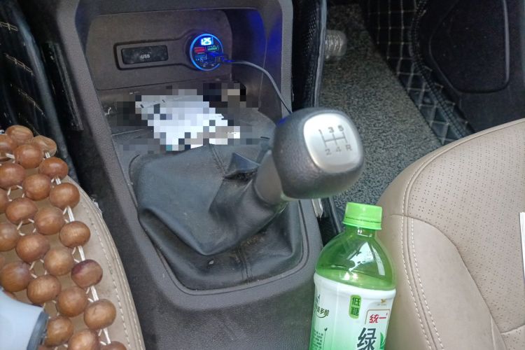 Used Wuling Hongguang 2018 1.5L S Comfort Model L2B Gear Lever