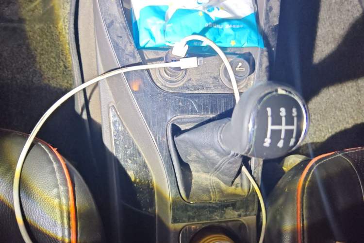 Used Wuling Hongguang 2018 1.5L Classic S Base Model Gear Lever