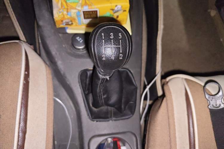 Used Wuling Hongguang 2018 1.5L Classic S Standard Model Gear Lever