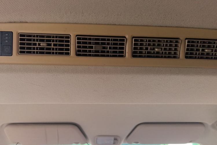 Used Wuling Hongguang 2018 1.5L Classic S Standard Model Headliner