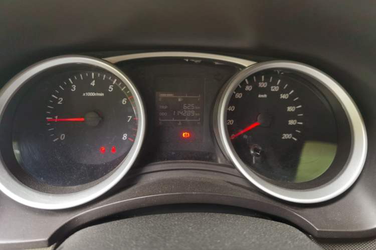 Used Wuling Hongguang 2018 1.5L S Standard Version L2B Instrument Cluster