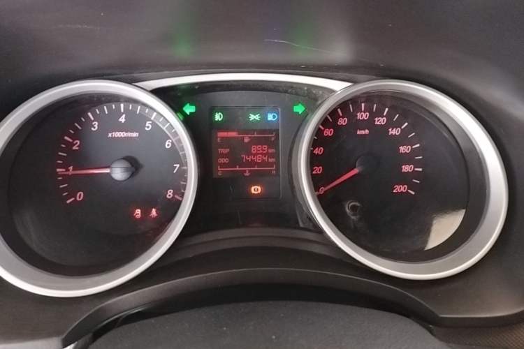 Used Wuling Hongguang 2018 1.5L S Standard Version L2B Instrument Cluster