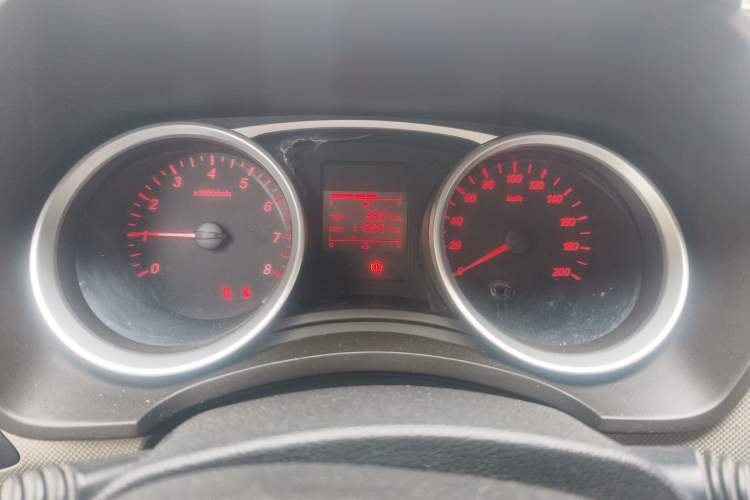 Used Wuling Hongguang 2018 1.5L S Standard Version L2B Instrument Cluster