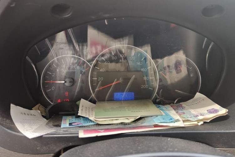 Used Wuling Hongguang 2018 1.5L S Standard Version L2B Instrument Cluster