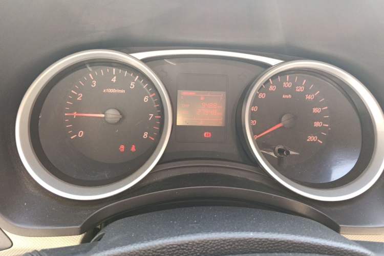 Used Wuling Hongguang 2018 1.5L S Standard Version L2B Instrument Cluster