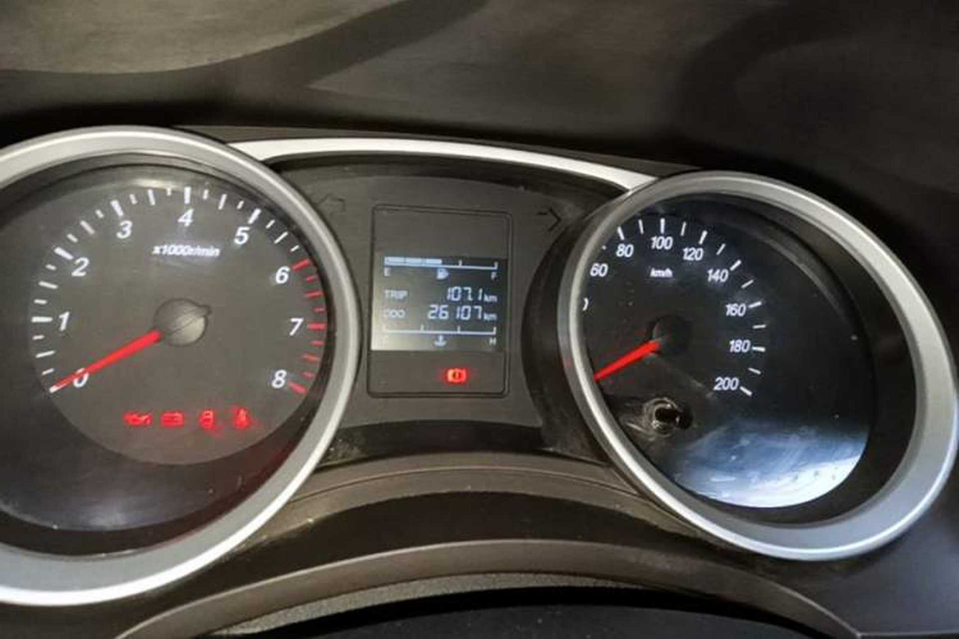 Used Wuling Hongguang 2018 1.5L S Comfort Model L2B Instrument Cluster