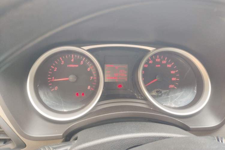 Used Wuling Hongguang 2018 1.5L S Standard Version L2B Instrument Cluster