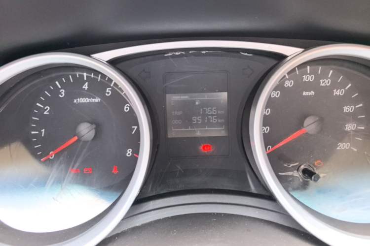 Used Wuling Hongguang 2018 1.5L S Comfort Model L2B Instrument Cluster