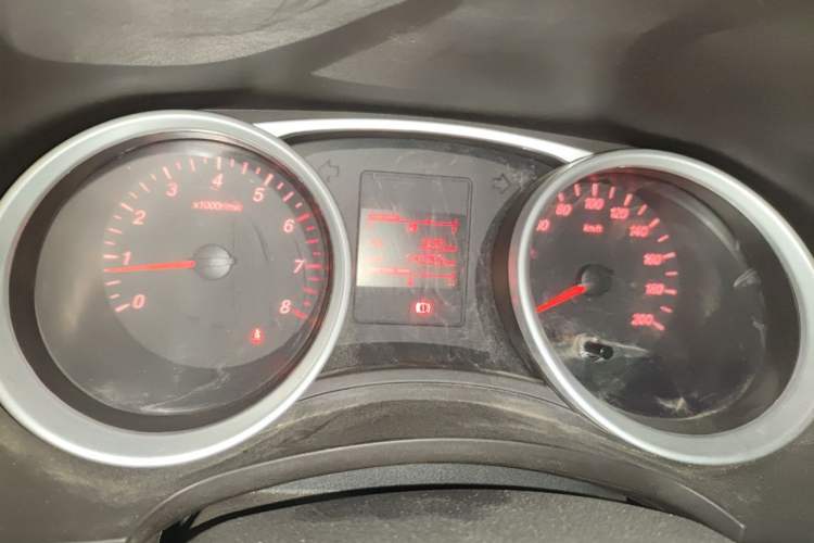 Used Wuling Hongguang 2018 1.5L S Standard Version L2B Instrument Cluster