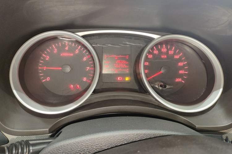 Used Wuling Hongguang 2018 1.5L S Standard Version L2B Instrument Cluster