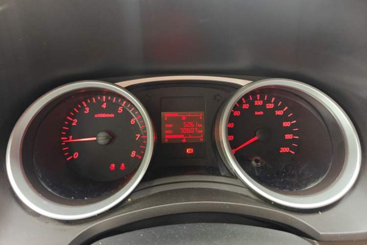 Used Wuling Hongguang 2018 1.5L S Standard Version L2B Instrument Cluster