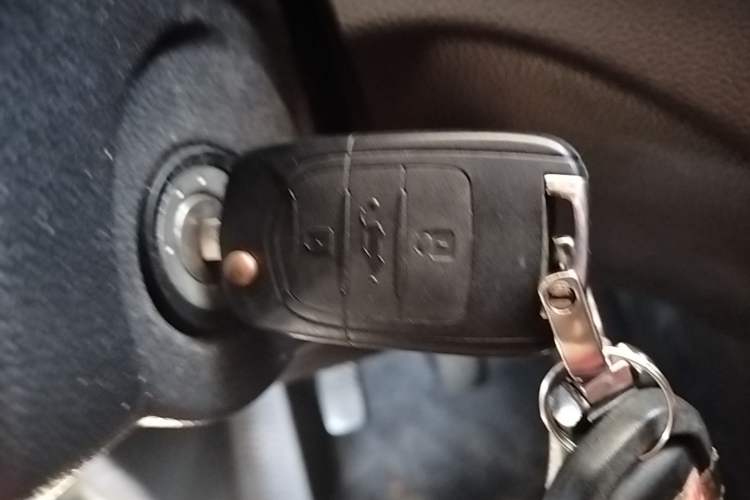 Used Wuling Hongguang 2018 1.5L S Standard Version L2B Interior 1