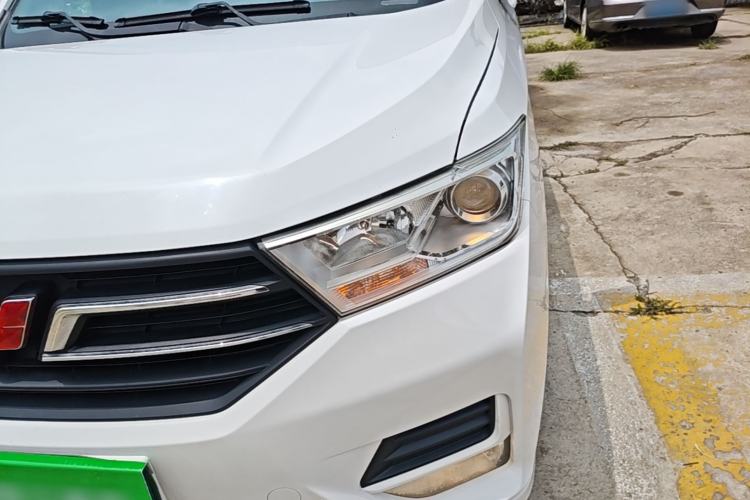 Used Wuling Hongguang 2018 1.5L S Standard Version L2B Left Front Headlight