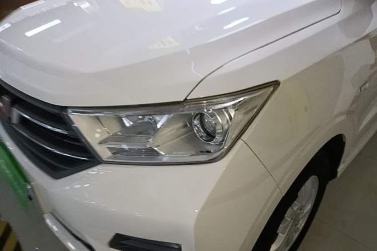 Used Wuling Hongguang 2018 1.5L S Comfort Model L2B Left Front Headlight