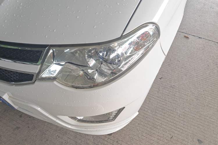Used Wuling Hongguang 2018 1.5L Classic S Standard Model Left Front Headlight