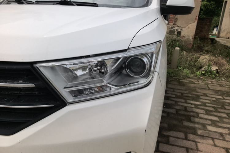 Used Wuling Hongguang 2018 1.5L S Comfort Model L2B Left Front Headlight