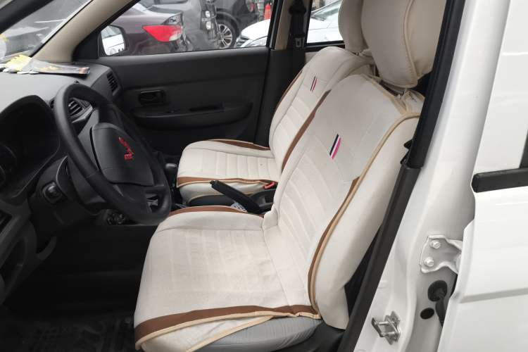 Used Wuling Hongguang 2018 1.5L Classic S Base Model Left Front Seat