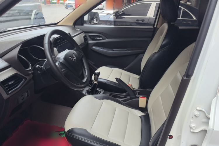 Used Wuling Hongguang 2018 1.5L S Standard Version L2B Left Front Seat