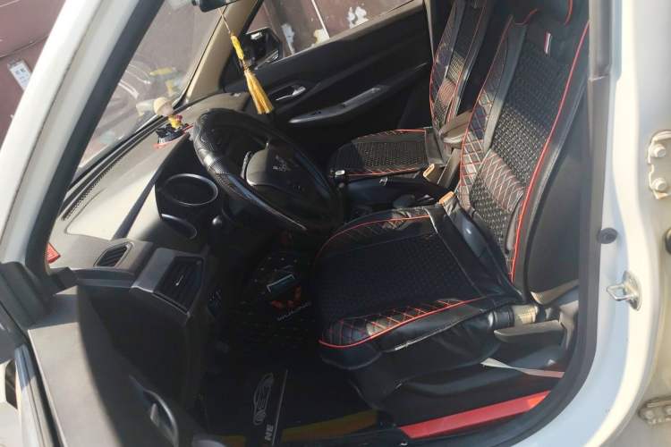 Used Wuling Hongguang 2018 1.5L S Comfort Model L2B Left Front Seat