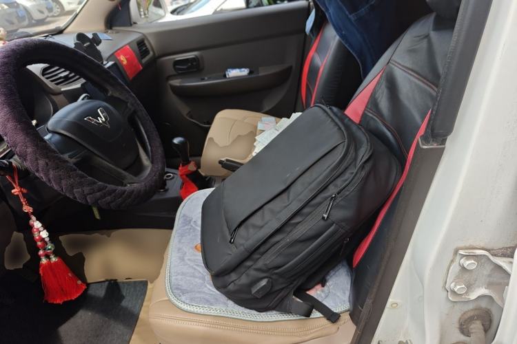 Used Wuling Hongguang 2018 1.5L S Standard Version L2B Left Front Seat
