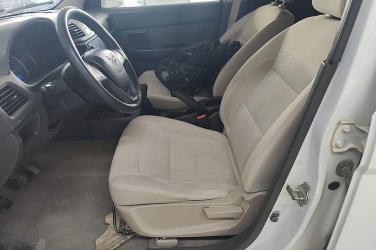Used Wuling Hongguang 2018 1.5L Classic S Standard Model Left Front Seat