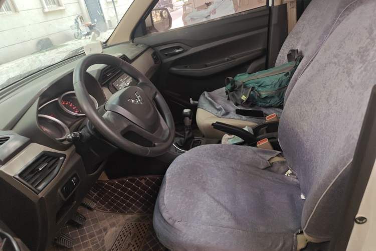 Used Wuling Hongguang 2018 1.5L S Standard Version L2B Left Front Seat