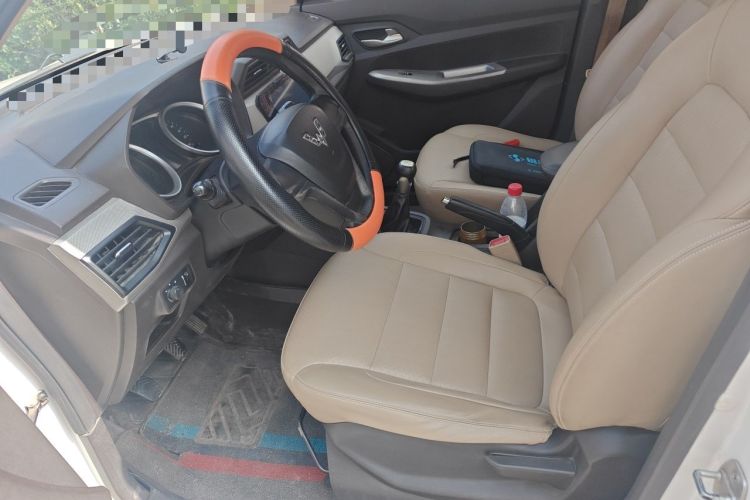 Used Wuling Hongguang 2018 1.5L S Comfort Model L2B Left Front Seat