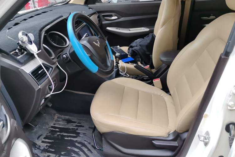 Used Wuling Hongguang 2018 1.5L S Comfort Model L2B Left Front Seat