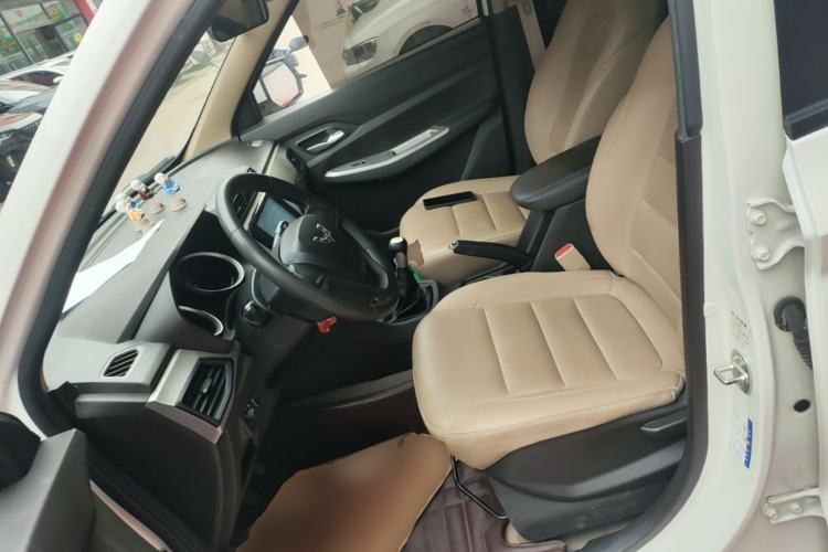 Used Wuling Hongguang 2018 1.5L S Comfort Model L2B Left Front Seat