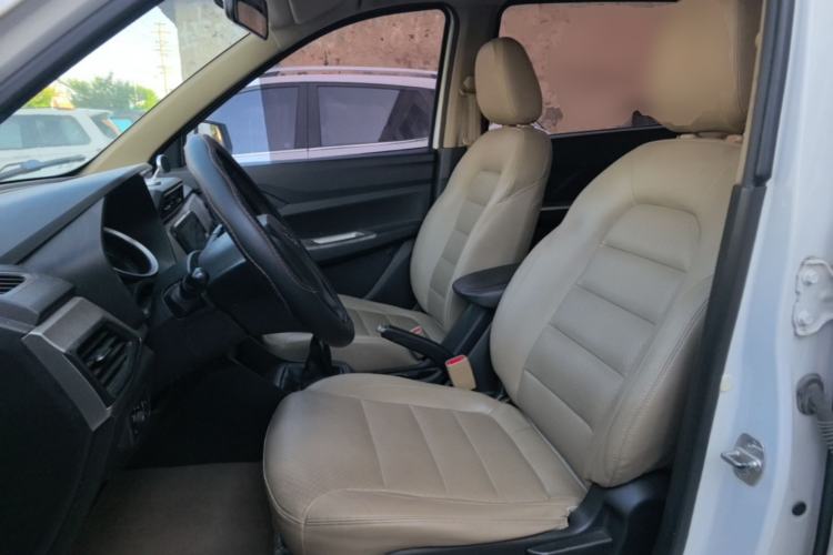 Used Wuling Hongguang 2018 1.5L S Comfort Model L2B Left Front Seat