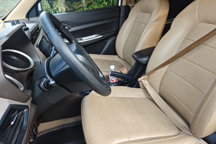 Used Wuling Hongguang 2018 1.5L S Comfort Model L2B Left Front Seat