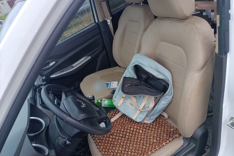Used Wuling Hongguang 2018 1.5L S Comfort Model L2B Left Front Seat