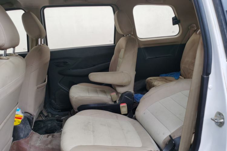 Used Wuling Hongguang 2018 1.5L S Standard Version L2B Left Rear Seat
