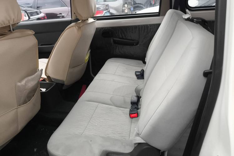 Used Wuling Hongguang 2018 1.5L Classic S Base Model Left Rear Seat
