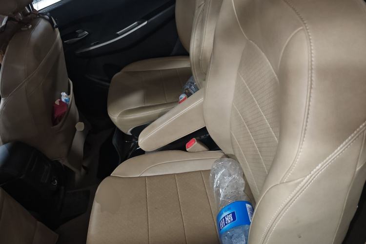 Used Wuling Hongguang 2018 1.5L S Comfort Model L2B Left Rear Seat
