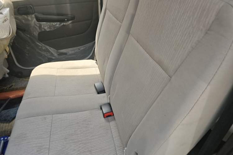 Used Wuling Hongguang 2018 1.2L Classic S Base Model Left Rear Seat