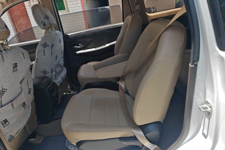 Used Wuling Hongguang 2018 1.5L S Comfort Model L2B Left Rear Seat