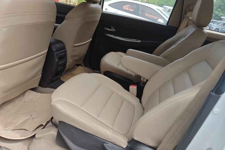 Used Wuling Hongguang 2018 1.5L S Comfort Model L2B Left Rear Seat