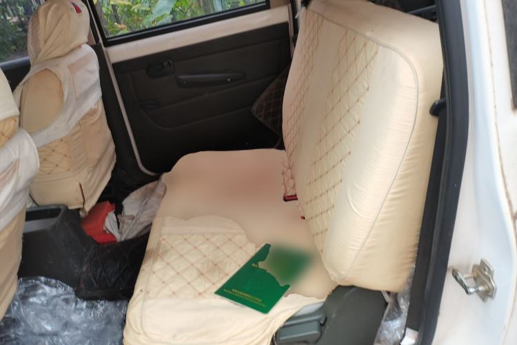 Used Wuling Hongguang 2018 1.5L Classic S Base Model Left Rear Seat
