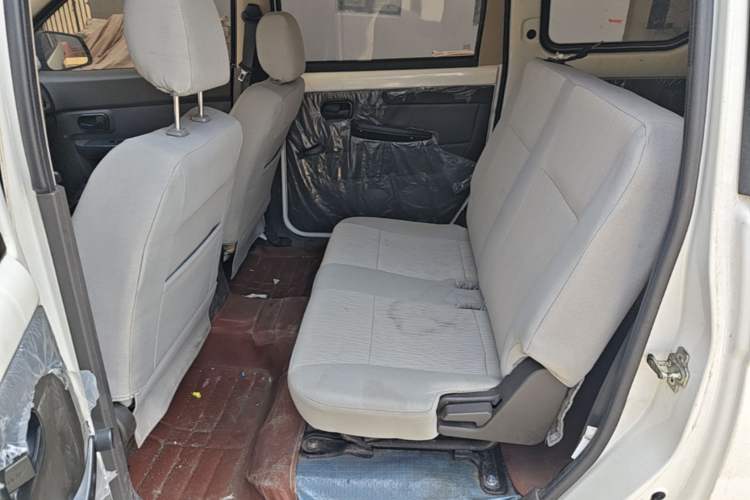 Used Wuling Hongguang 2018 1.2L Classic S Base Model Left Rear Seat