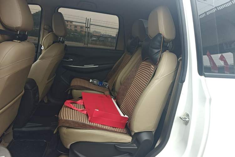 Used Wuling Hongguang 2018 1.5L S Comfort Model L2B Left Rear Seat