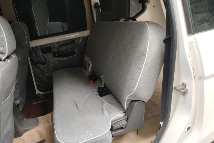 Used Wuling Hongguang 2018 1.5L Classic S Base Model Left Rear Seat