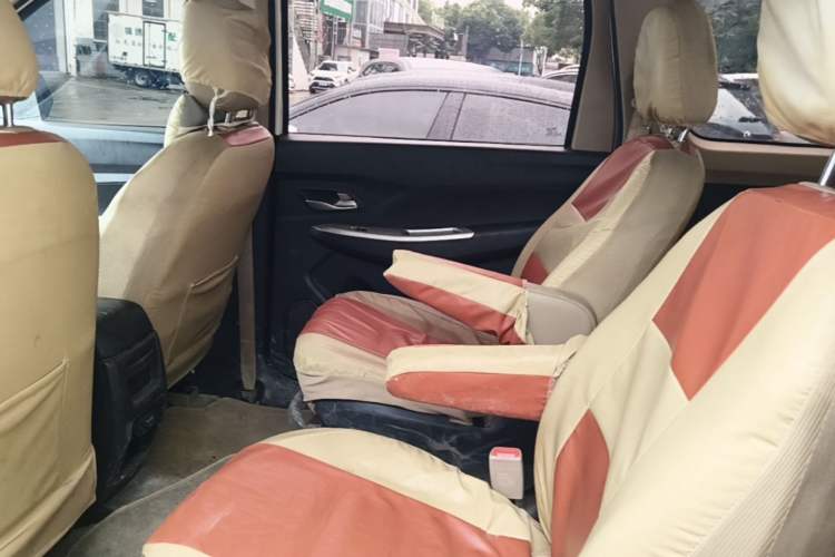 Used Wuling Hongguang 2018 1.5L S Comfort Model L2B Left Rear Seat