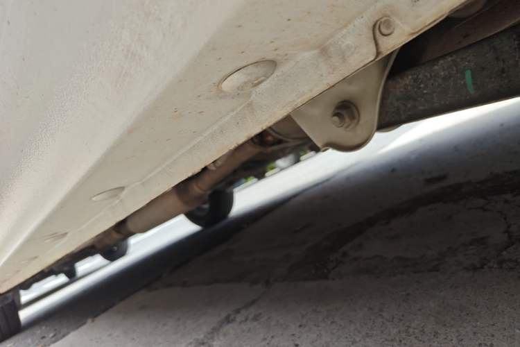 Used Wuling Hongguang 2018 1.5L S Comfort Model L2B Left Side Sill