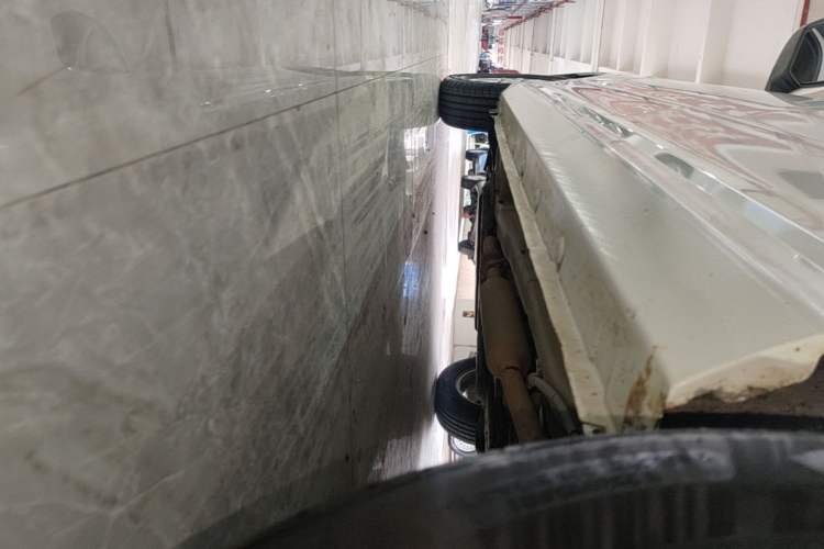Used Wuling Hongguang 2018 1.5L S Standard Version L2B Left Side Sill